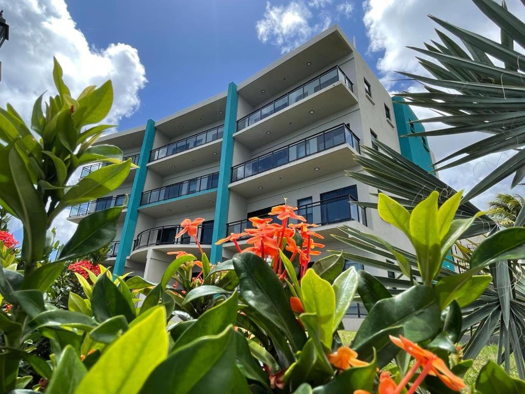 Hillsboro Suites&Residences Condo Hotel, St Kitts Basseterre Esterno foto