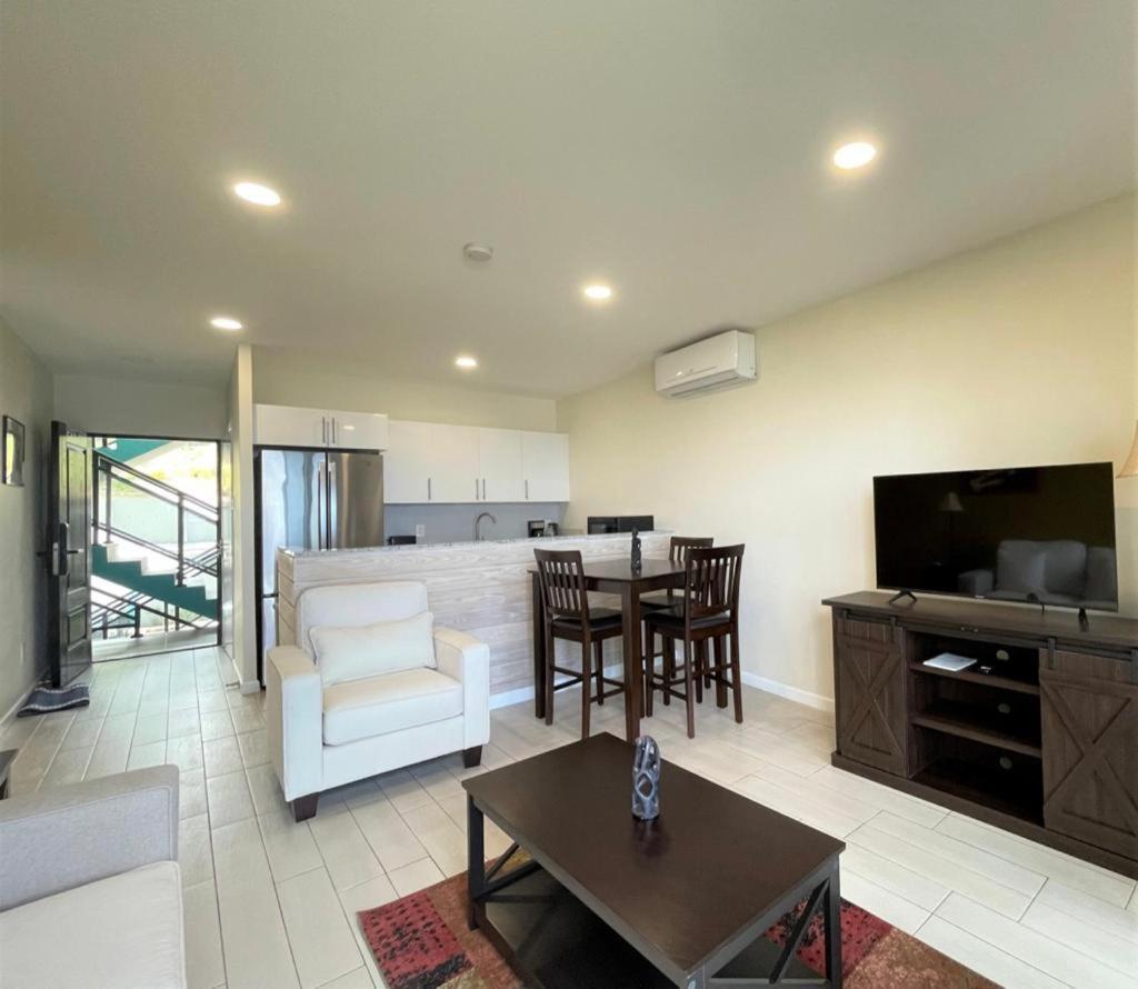 Hillsboro Suites&Residences Condo Hotel, St Kitts Basseterre Esterno foto
