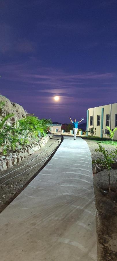 Hillsboro Suites&Residences Condo Hotel, St Kitts Basseterre Esterno foto